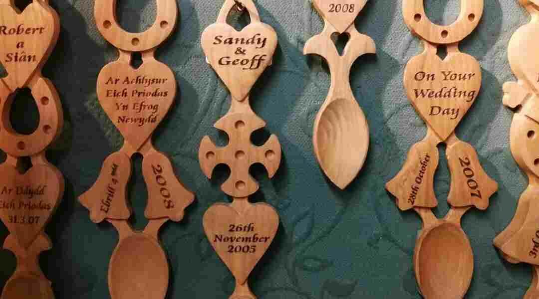 Lovespoons gallesi